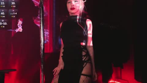 Mila online show from 02/04/25, 07:29