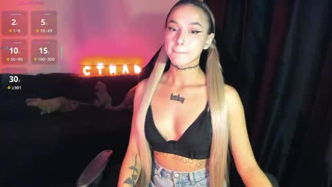 Mila online show from 04/15/26, 04:52