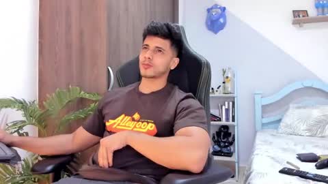 my name real is camilo online show from 12/19/24, 01:50