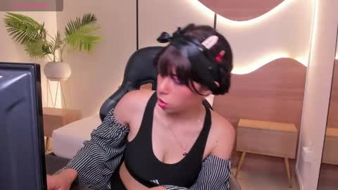 A S I A  online show from 05/15/26, 07:54