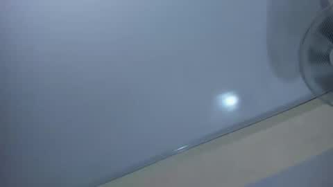 Snapshot of asiam_brunet chatting on 09/30/25, 02:00 Camila online show from 09/30/25, 02:00