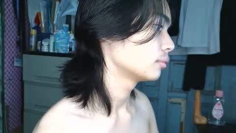 Snapshot of asian_babyboi chatting on 10/15/25, 11:54 asian_babyboi online show from 10/15/25, 11:54