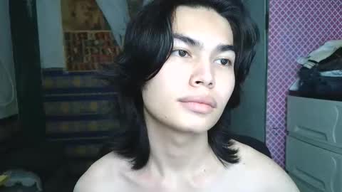 asian_babyboi online show from 01/11/26, 10:48