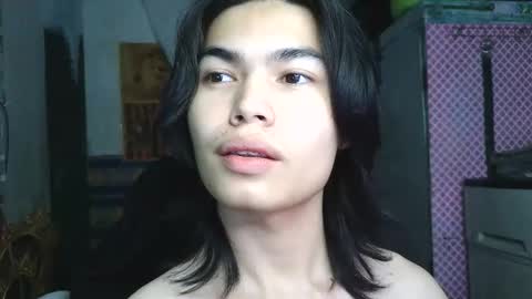 asian_babyboi online show from 02/11/26, 03:50