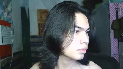 asian_babyboi online show from 04/18/26, 07:58