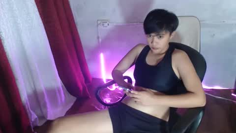 Snapshot of asian_badz chatting on 10/07/25, 04:26 asian_badz online show from 10/07/25, 04:26