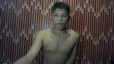 Snapshot of asian_calid22xx chatting on 05/28/26, 04:15 asian_calid22xx online show from 05/28/26, 04:15