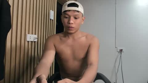 Snapshot of asian_calid22xx chatting on 06/06/26, 12:27 asian_calid22xx online show from 06/06/26, 12:27