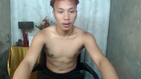 Snapshot of asian_cum_josh chatting on 10/21/25, 04:13 asian_cum_josh online show from 10/21/25, 04:13