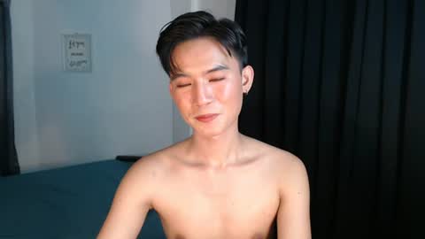 Snapshot of asian_cutiebaexx chatting on 07/08/26, 06:29 Pat online show from 07/08/26, 06:29