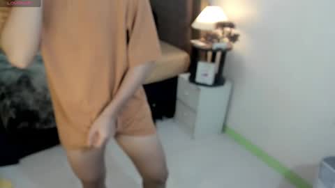 Snapshot of asian_epitome chatting on 01/26/25, 01:47 sweet evony cumshowandprivateshow online show from 01/26/25, 01:47