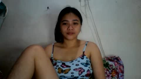 Snapshot of asian_hornypussy chatting on 01/31/25, 01:33 asian_hornypussy online show from 01/31/25, 01:33