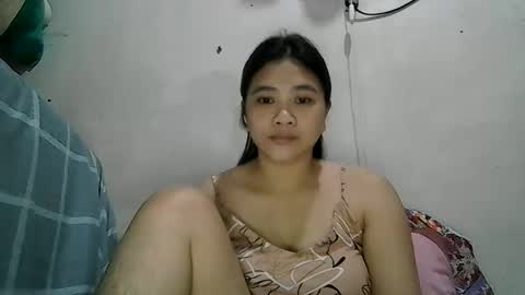 Snapshot of asian_hornypussy chatting on 12/15/25, 08:18 asian_hornypussy online show from 12/15/25, 08:18