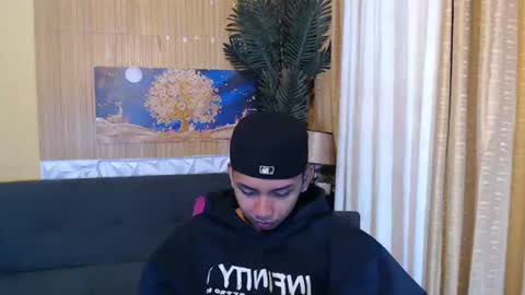 Snapshot of asian_hugedickx chatting on 02/10/26, 02:04 asian_hugedickx online show from 02/10/26, 02:04