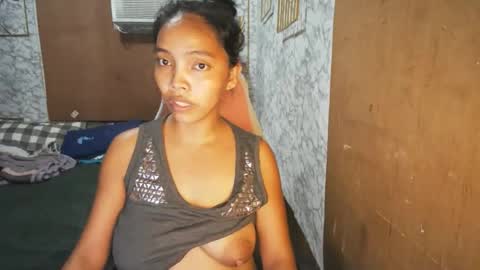 Snapshot of asian_janeth chatting on 02/03/26, 03:04 im janeth single mom online show from 02/03/26, 03:04