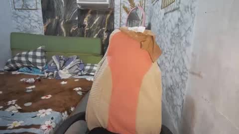 im janeth single mom online show from 04/14/26, 10:27