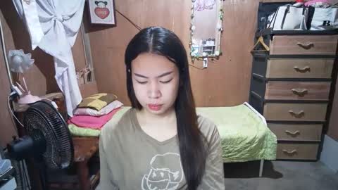 Snapshot of asian_llory chatting on 10/12/25, 10:20 asian_llory online show from 10/12/25, 10:20