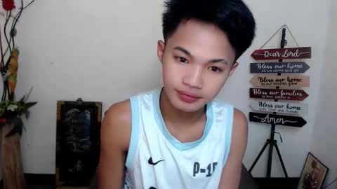 asian_lover05 online show from 10/12/25, 04:06