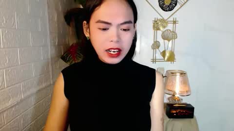 asian_pretty143 online show from 04/22/26, 12:07