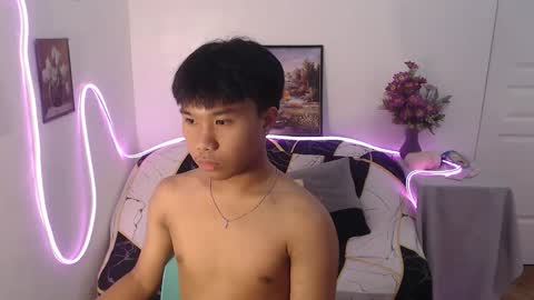 Snapshot of asian_prince_of_cock chatting on 09/30/25, 11:15 Prince online show from 09/30/25, 11:15