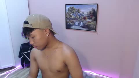 Snapshot of asian_prince_of_cock chatting on 10/10/25, 07:29 Prince online show from 10/10/25, 07:29