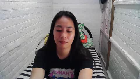 Snapshot of asian_sexydimples chatting on 01/21/25, 05:27 Trixie online show from 01/21/25, 05:27
