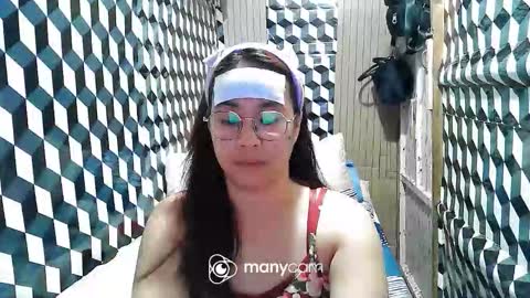 Snapshot of asian_sexydimples chatting on 03/02/26, 01:18 Trixie online show from 03/02/26, 01:18