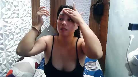 Snapshot of asian_sexydimples chatting on 05/29/26, 11:08 Trixie online show from 05/29/26, 11:08