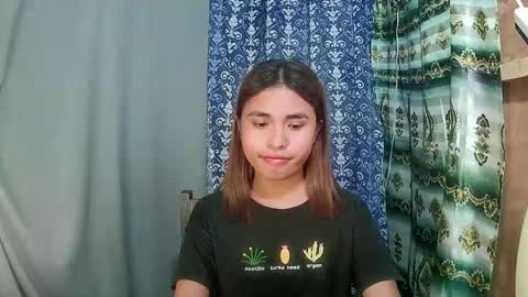 Sofia online show from 12/21/25, 01:07