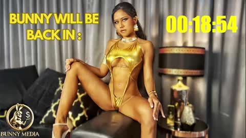 Snapshot of asian_squirt69 chatting on 02/01/25, 02:02 BUNNY WILDER online show from 02/01/25, 02:02
