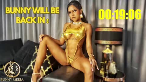 Snapshot of asian_squirt69 chatting on 02/19/25, 12:57 BUNNY WILDER online show from 02/19/25, 12:57