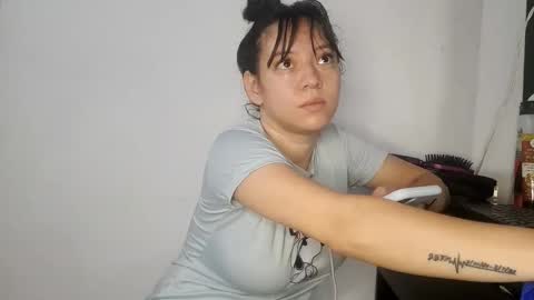 Damara Roland online show from 10/13/25, 03:56