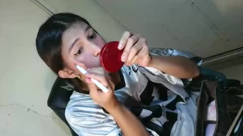 Snapshot of asian_sweetpinayxxx chatting on 05/18/26, 11:43 asian_sweetpinayxxx online show from 05/18/26, 11:43