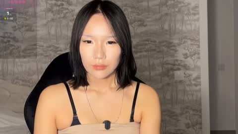 Snapshot of asian_vi chatting on 05/09/26, 09:53 My name Vi online show from 05/09/26, 09:53