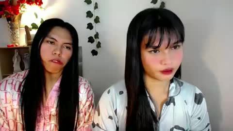 Yan online show from 09/26/25, 05:55