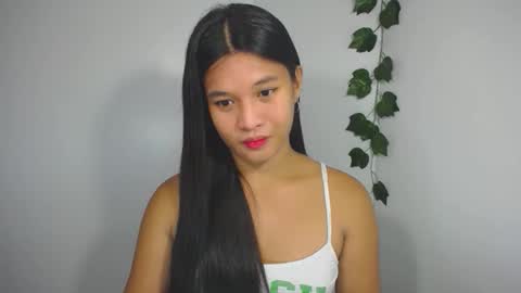 Yan online show from 02/11/26, 07:41