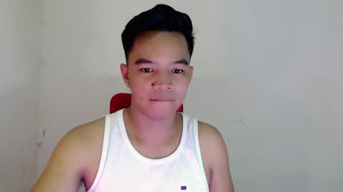 Snapshot of asianash18 chatting on 04/20/26, 12:52 ASH online show from 04/20/26, 12:52