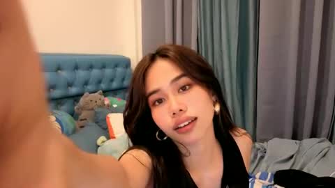 Snapshot of asianbabecandy chatting on 01/06/25, 09:52 candy online show from 01/06/25, 09:52