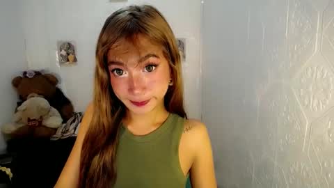 Snapshot of asianbarbie05 chatting on 01/09/25, 09:48 SOFIA online show from 01/09/25, 09:48