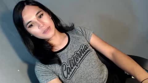 asianblk_barbiedoll online show from 09/23/25, 03:48