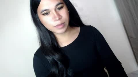 Snapshot of asianblk_barbiedoll chatting on 07/12/26, 12:01 asianblk_barbiedoll online show from 07/12/26, 12:01