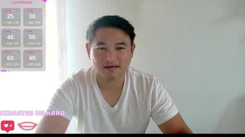 Snapshot of asianboy_sunny chatting on 09/11/25, 07:08 AsianBoy Sunny online show from 09/11/25, 07:08