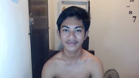 Snapshot of asiancockhero22 chatting on 01/05/25, 01:36 HERO online show from 01/05/25, 01:36