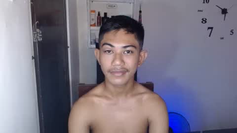 Snapshot of asiancockhero22 chatting on 01/19/25, 10:17 HERO online show from 01/19/25, 10:17