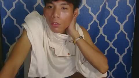 Isan online show from 03/11/26, 02:12