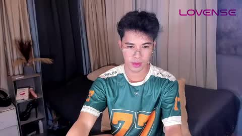 asiancum_peter online show from 05/25/26, 01:22