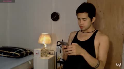 Snapshot of asiancumguyx chatting on 10/18/25, 05:54 Orlando online show from 10/18/25, 05:54