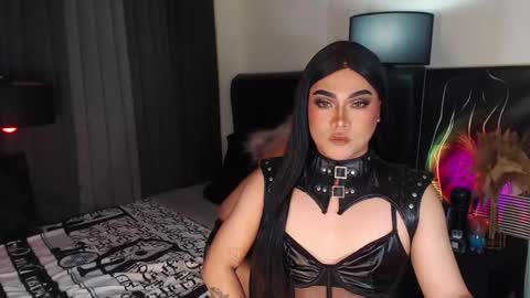 kylie online show from 10/15/25, 11:32
