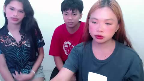 Snapshot of asiancutie0 chatting on 02/13/25, 04:43 online show from 02/13/25, 04:43