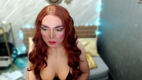 Snapshot of asiandollxxx4u chatting on 03/11/25, 01:05 BELLA NOTCH online show from 03/11/25, 01:05